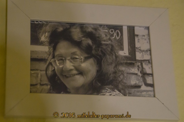 403.jpg